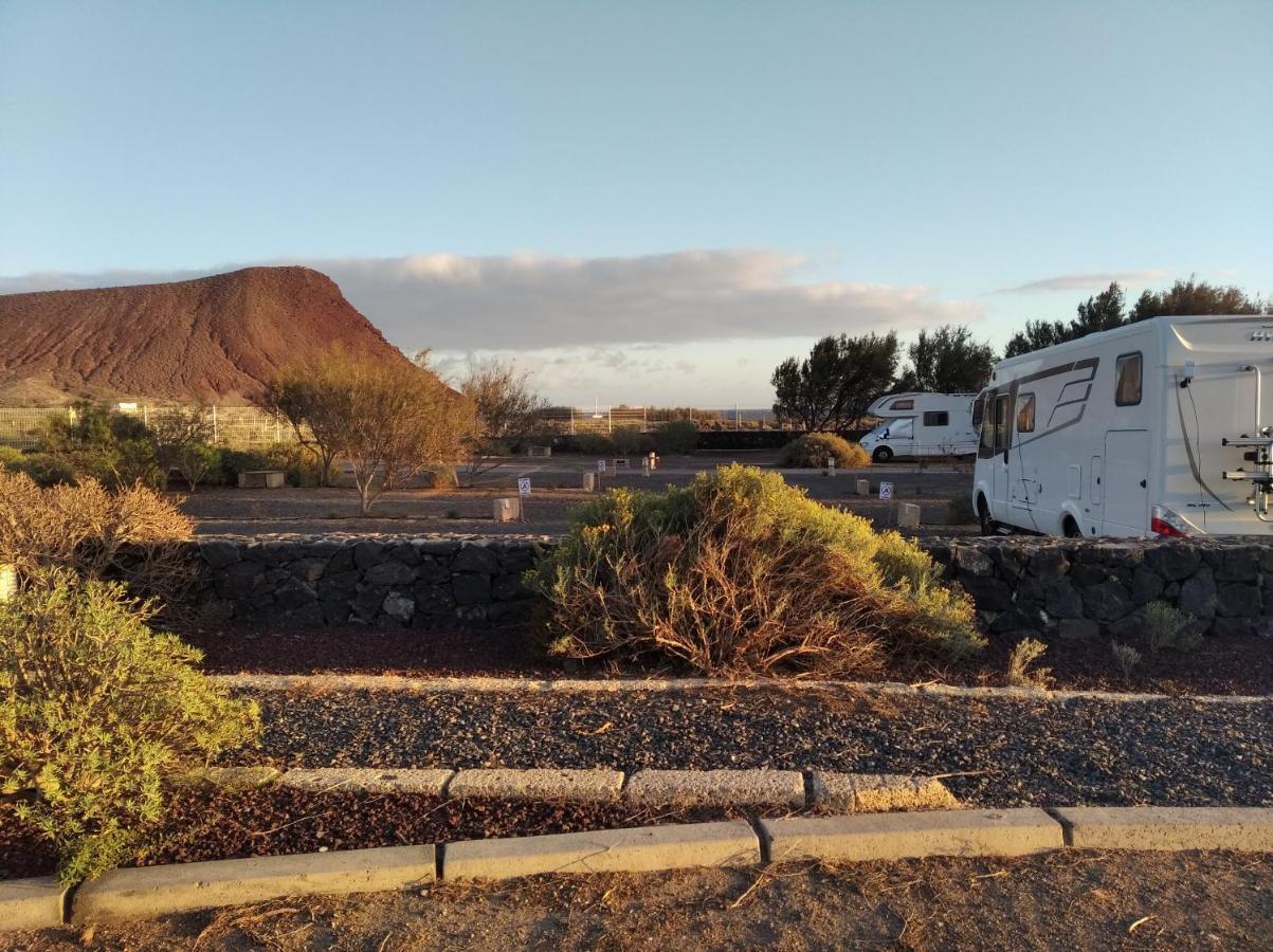 Camping Montana Roja Hotel El Medano  Exterior photo